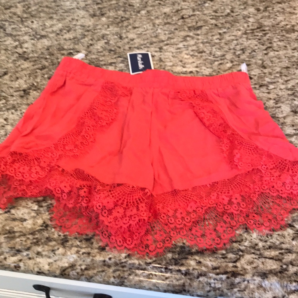 Woman’s shorts